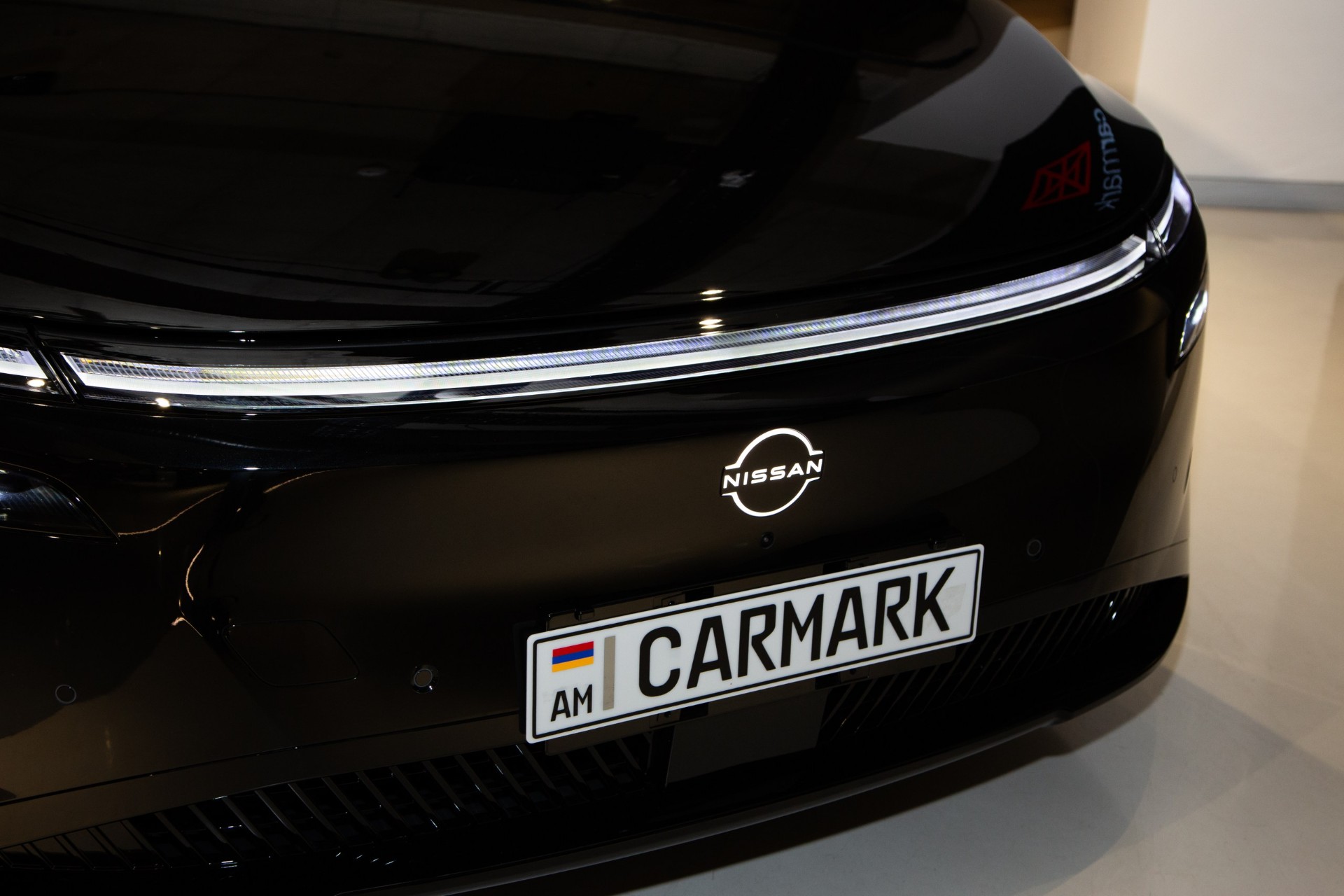 Nissan  N7 Max